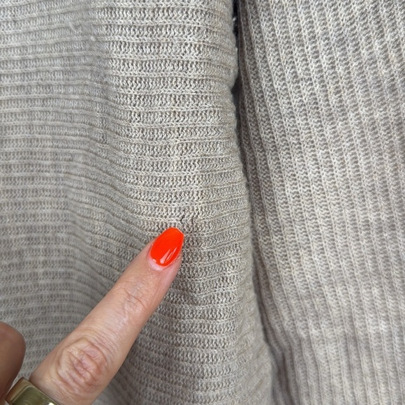 Vince Ribbed Knit Wool Cashmere Boat Neck Sweater Oatmeal / Beige Size Small - Picture 4 of 8